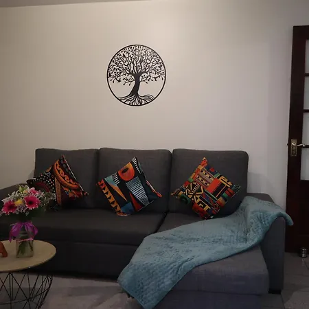 Feriehus Charming Retreat - 5 Min & Centro B