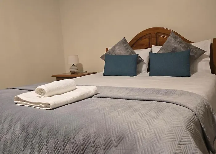 Charming Retreat - 5 Min & Centro B *