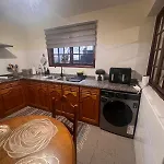 Charming Retreat - 5 Min & Centro B Σπίτι διακοπών