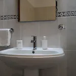 別荘 Charming Retreat - 5 Min & Centro B