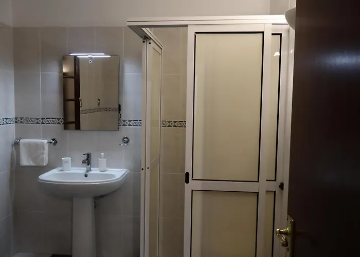 Charming Retreat - 5 Min Praia&centro B * Machico (Madeira)